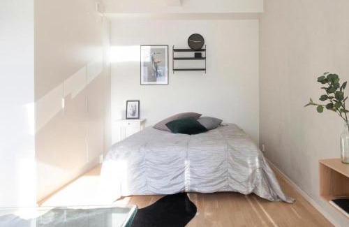 Hietalahti Apartment | 2ndhomes Stylish Studio with Balcony
