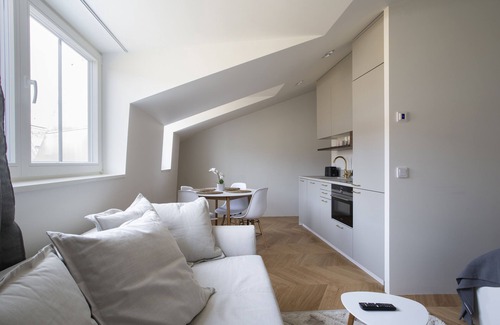 Ullanlinna Apartment | Stylish Ullanlinna Penthouse Apartments with Breakfast Included