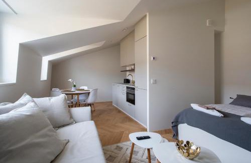 Ullanlinna Apartment | Inviting Ullanlinna Penthouse Apartments for Memorable Stays