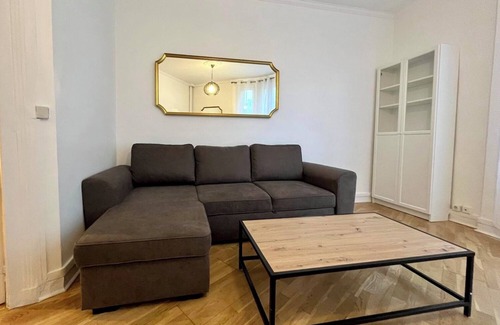 Centre Ville Apartment | Modern 2P Boulogne with Kitchen & Breakfast Included