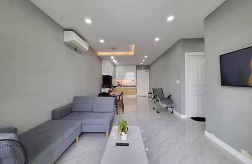 Phan Thiet Apartment | Seaside Apartment with Pool and Spa in Mui Ne