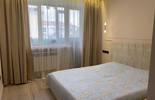 Semey Apartment | Family-Friendly 3-Room Apartment for Memorable Stays