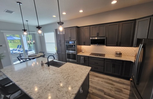 Okahumpka House | Indulge in Pure Luxe at The Villages - 10/10 Guest Rated