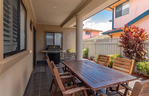 Tuncurry House | Relaxing Villa at 3/29 Parkes St - Perfect for Families
