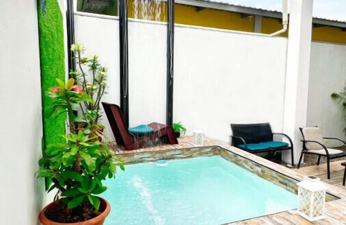 El Eden House | Beautiful Country Home with Lake View near Lago Yojoa