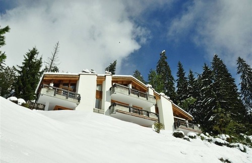 Flims Apartment | Pet-Friendly 3.5 Room Apartment in Sunny Flims Slope