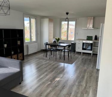 Le Grand-Quevilly Apartment | Convenient Stay Near Zénith & Parc Expo - Guest Rated 10/10
