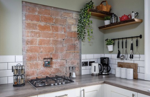 Stirling House | Top-Rated Family Retreat at The Stirling Townhouse