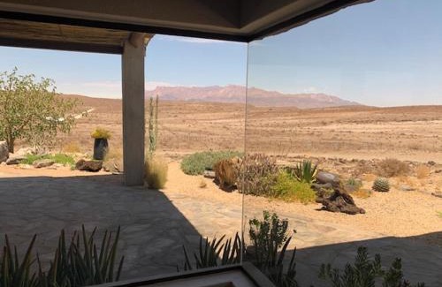 Uis Apartment | Relaxing Oceanfront Stay at 3 ALOES GUESTHOUSE