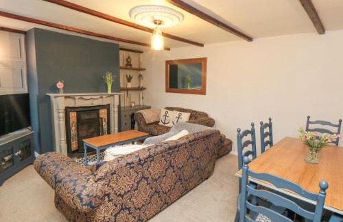 Whitby House | Family-Friendly Escape at 3 Anchor Cottage