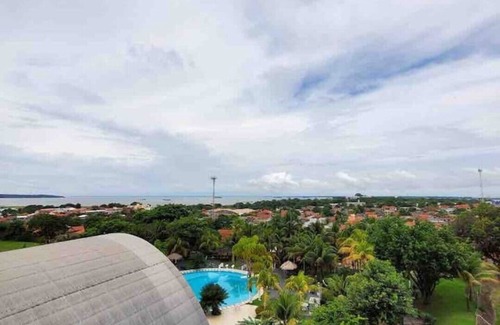 Santarem Apartment | Cozy 3-Bedroom Apartment at Barrudada Hotel with Breakfast