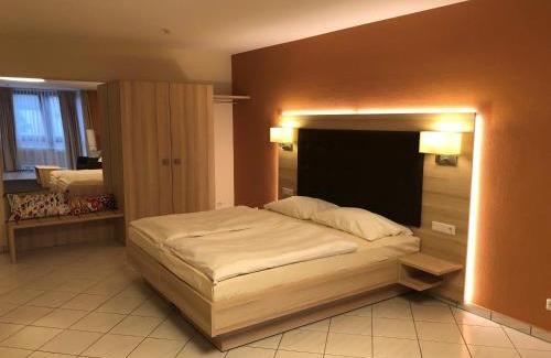 Bensheim Apartment | Family-Friendly Retreat at 3 Apartments Am Wambolter Hof