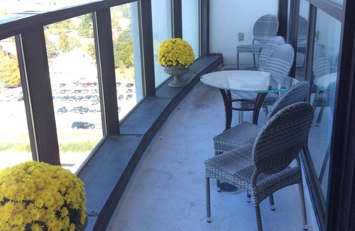 High Point Condo | Ideal 3 Bd/3 Ba Retreat Near Market & High Point University