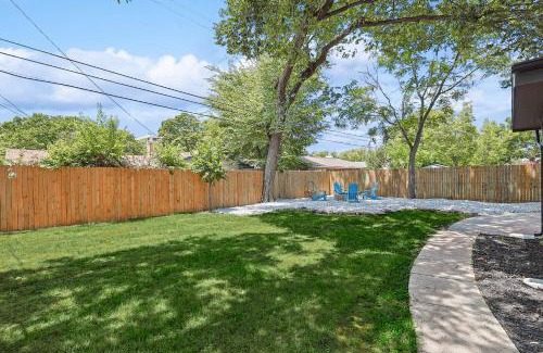 Irving House | 3-BD - Fully Remodeled Convenient & Spacious