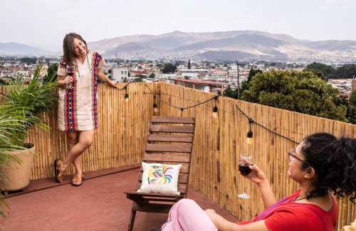 Calzada Madero Apartment | Charming Oasis in the Heart of Oaxaca for Families & Pets