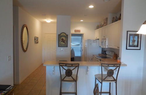 Suwannee Condo | 3 BDR 2 BTH Condo Gulf Coast View Pool Marina Seafood Scalloping