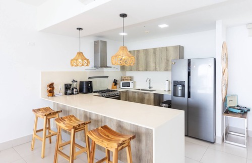 Rio Mar Condo | Ocean View 3-Bedroom Apartment with Pool & Beach Access