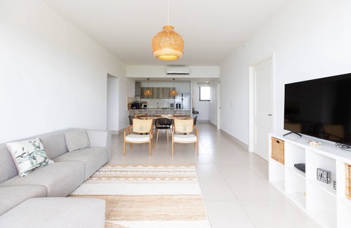 Rio Mar Condo | Ocean View 3-Bedroom Apartment with Pool & Beach Access