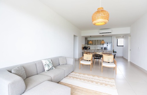 Rio Mar Condo | Ocean View 3-Bedroom Apartment with Pool & Beach Access