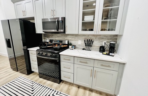 OST - South Union House | Beautiful Gated 3 BDR Home Near Medical Center & NRG