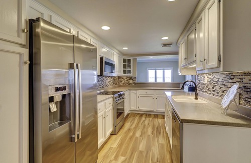 Sea Pines Villa | Serene 3-Bedroom Waterfront Villa in Harbour Town