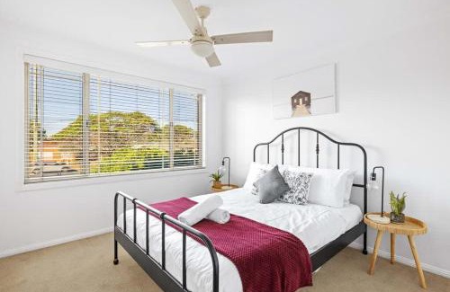 Merrylands House | Cozy 3-Bedroom Duplex Retreat in Greystanes