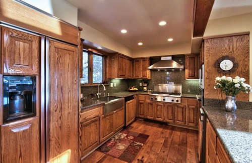 Incline Village House | 3 Bears Lodge: Rustic Golf Course Retreat with Pool & Spa