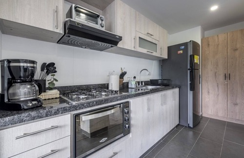 Laureles - Estadio Apartment | Modern 3 Bed Apartment with Pool & Spa in Laureles