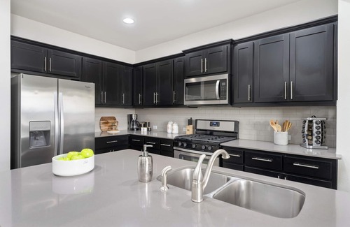 McNeil House | Family-Friendly Townhome Near Downtown Austin with Pool