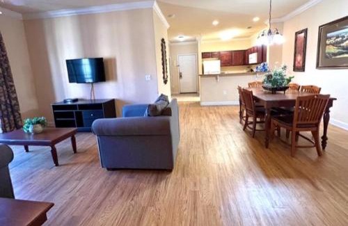 Davenport Apartment | Spacious 3 Bed Condo at Tuscana Resort, Near Disney
