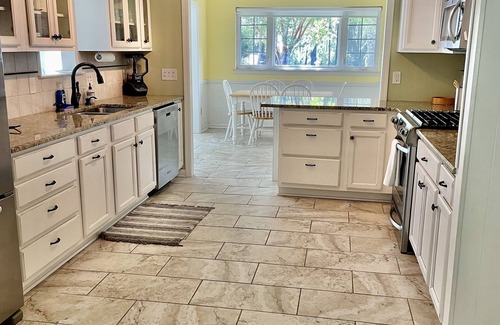 Jekyll Island House | Family-Friendly Beach House with Ocean View, Sleeps 14