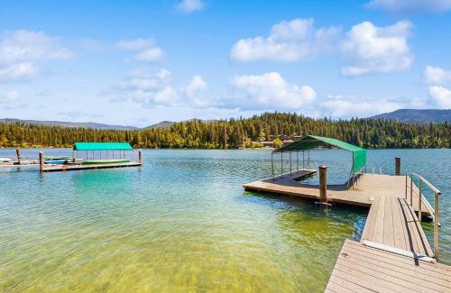 Hayden House | Family-Friendly 3 Bed Vacation Home in Lake Coeur d'Alene