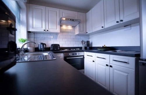 Ashby-de-la-Zouch House | Exceptional 3-Bedroom House in Central Ashby with Parking