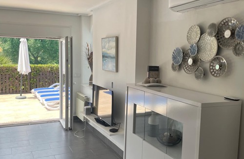 Torre-Pacheco House | Inviting Golf Villa with Heated Pool & Ocean View