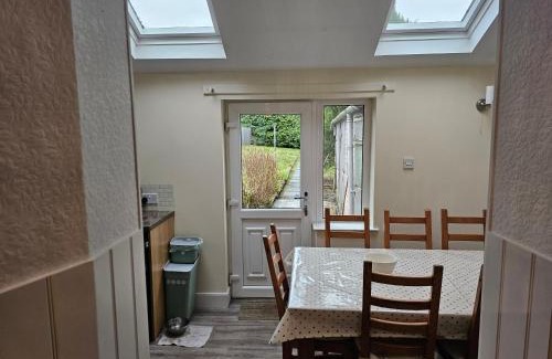 Kirriemuir House | Pet-Friendly 2-Bed Apartment in Kirriemuir with Top Reviews