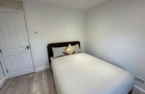 Harringay Apartment | Family-Friendly 3-Bed Hackney/Harringay Flat with High Ratings