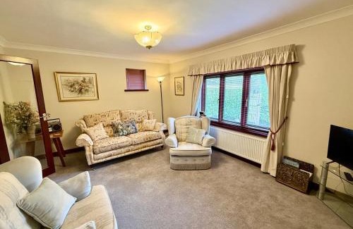 Newark House | 3 bed house in central Newark