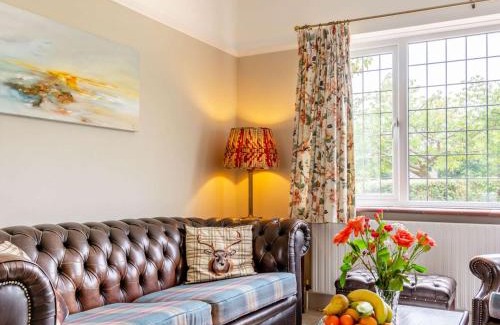 Alfriston House | Cozy 3-Bed Retreat in Pet-Friendly Alfriston