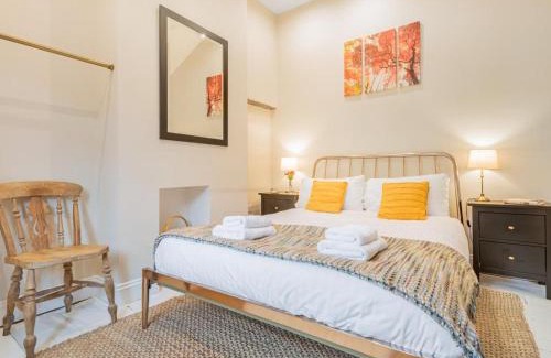 Penny Bridge House | Family-Friendly 3 Bed Retreat in Backbarrow with Hot Tub