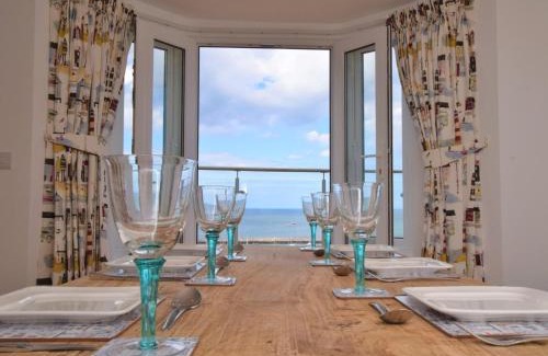 Brixham House | Family-Friendly 3-Bed Retreat in Brixham