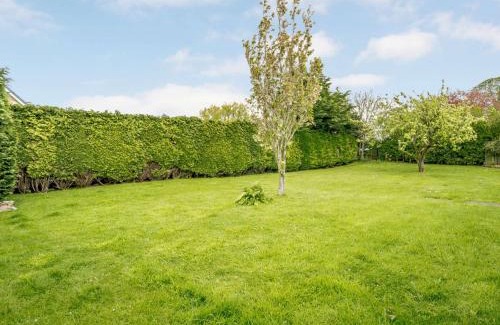 Rennington House | Family Retreat with 3 Beds in Craster - Pet Friendly Stay