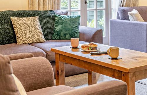 Dol-y-Gaer House | 3 Bed in Cwmtaf oc-p32979