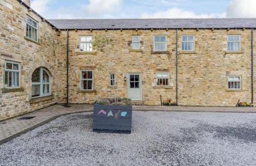 Waskerley House | Comfortable 3-Bed Accommodation in Durham with Great Amenities