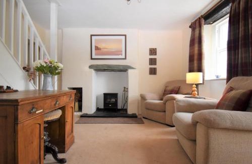 Holmrook House | Cozy 3-Bedroom Retreat in Pet-Friendly Eskdale SZ416