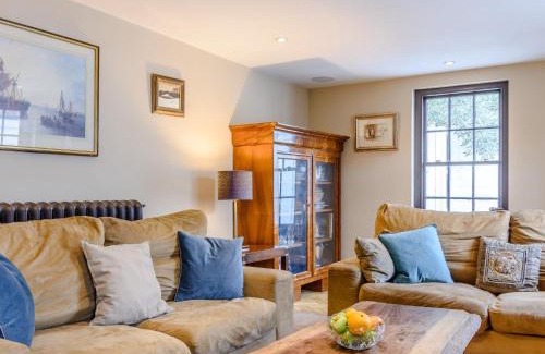 Faversham House | Pet-Friendly 3-Bedroom Retreat in Faversham