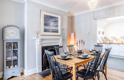 Fowey House | Family-Friendly 3-Bed Retreat in Scenic Fowey
