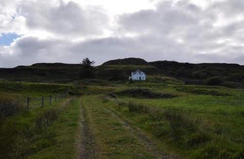 Colbost House | Family-Friendly 3 Bed Retreat in Isle of Skye with Hot Tub
