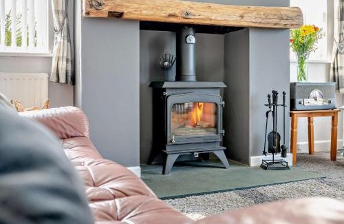 Keswick House | Family-Friendly 3 Bed Retreat in Keswick - 4 Stars
