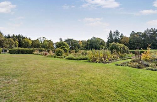 Kirriemuir House | 3 Bed in Kirriemuir 96317