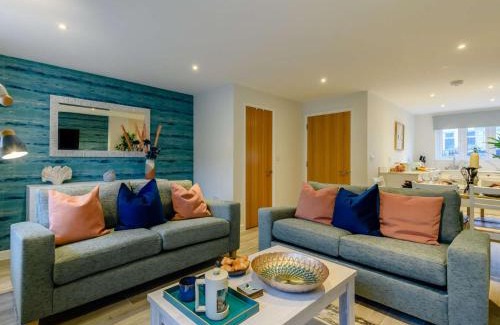 West Lulworth House | Spacious 3-Bedroom Retreat in Lulworth Cove